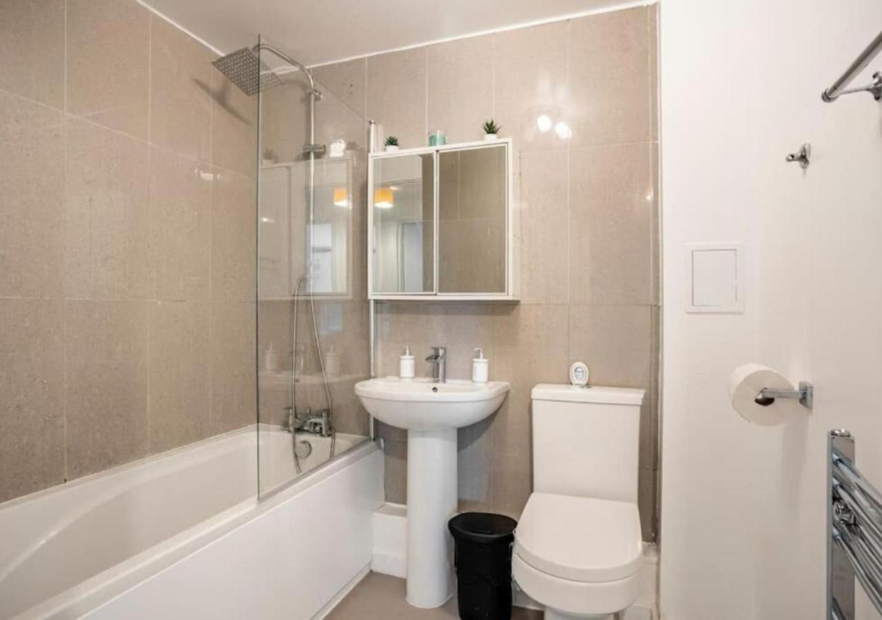The Dartford Lodge - Free Parking Экстерьер фото