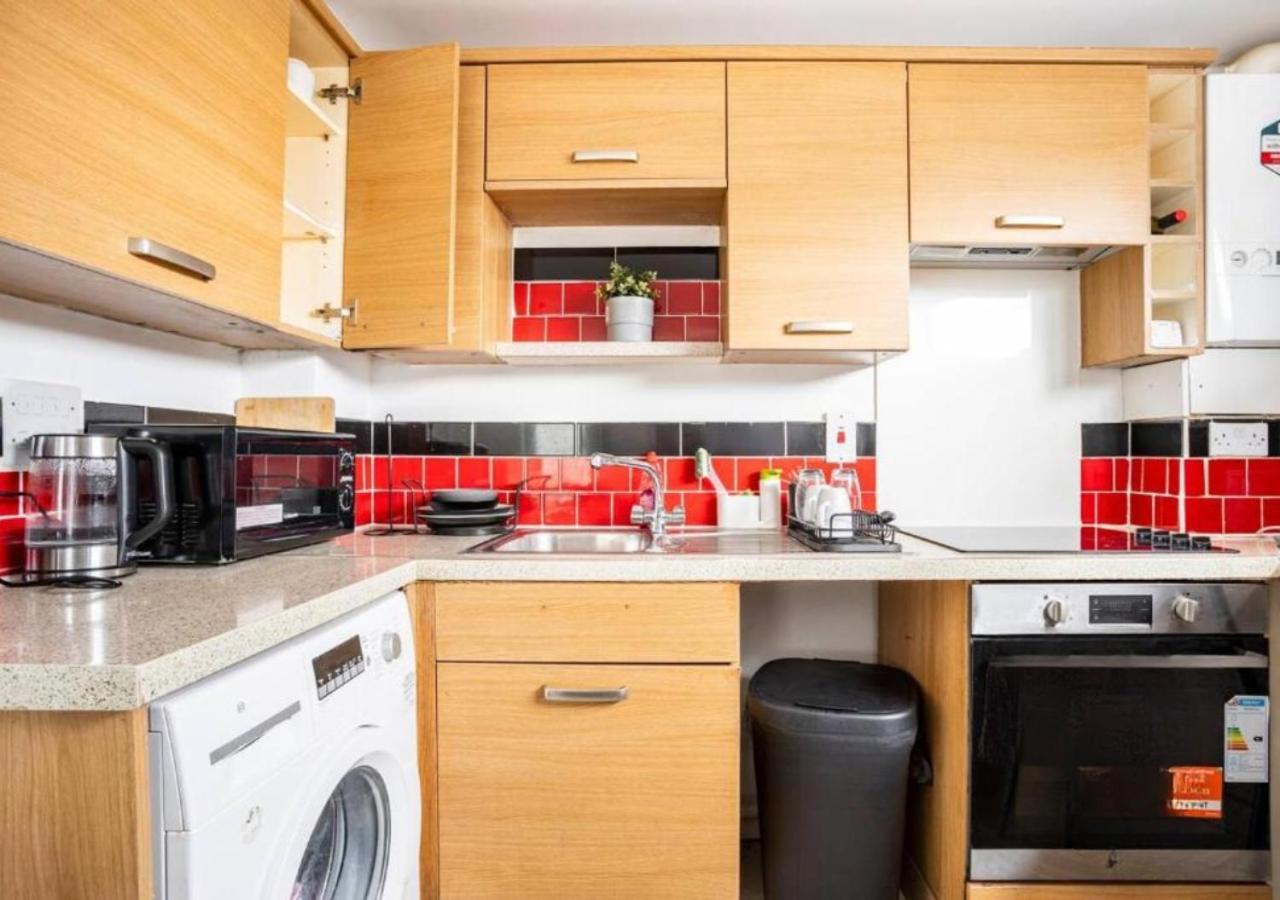 The Dartford Lodge - Free Parking Экстерьер фото